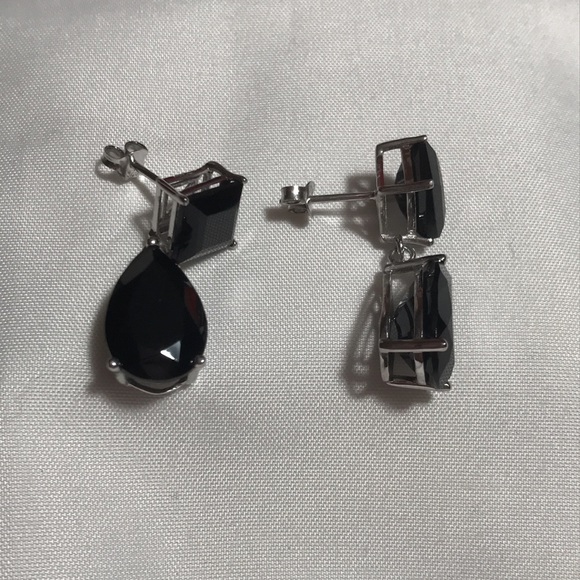 Black Spinel dangle Earrings - Picture 2 of 5